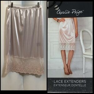 Charlie Paige Lace Extenders Slip Women’s Size S/M Elastic Waistband Sheen